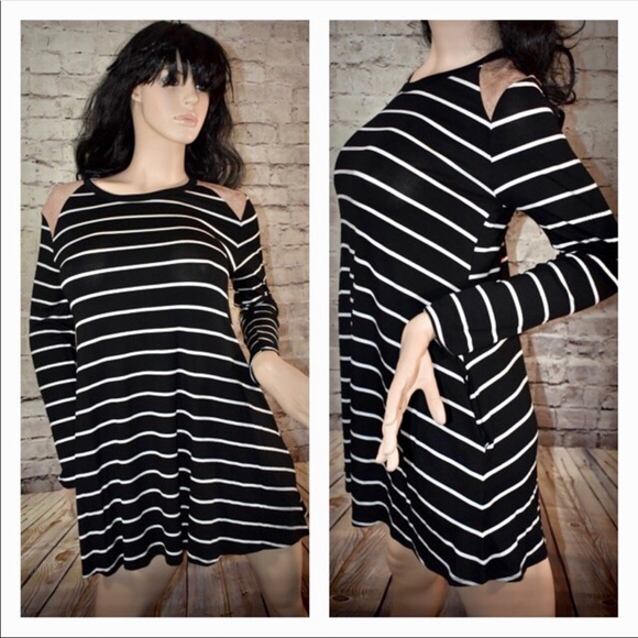 Black White Striped Tunic Shift Dress - Picture 3 of 4